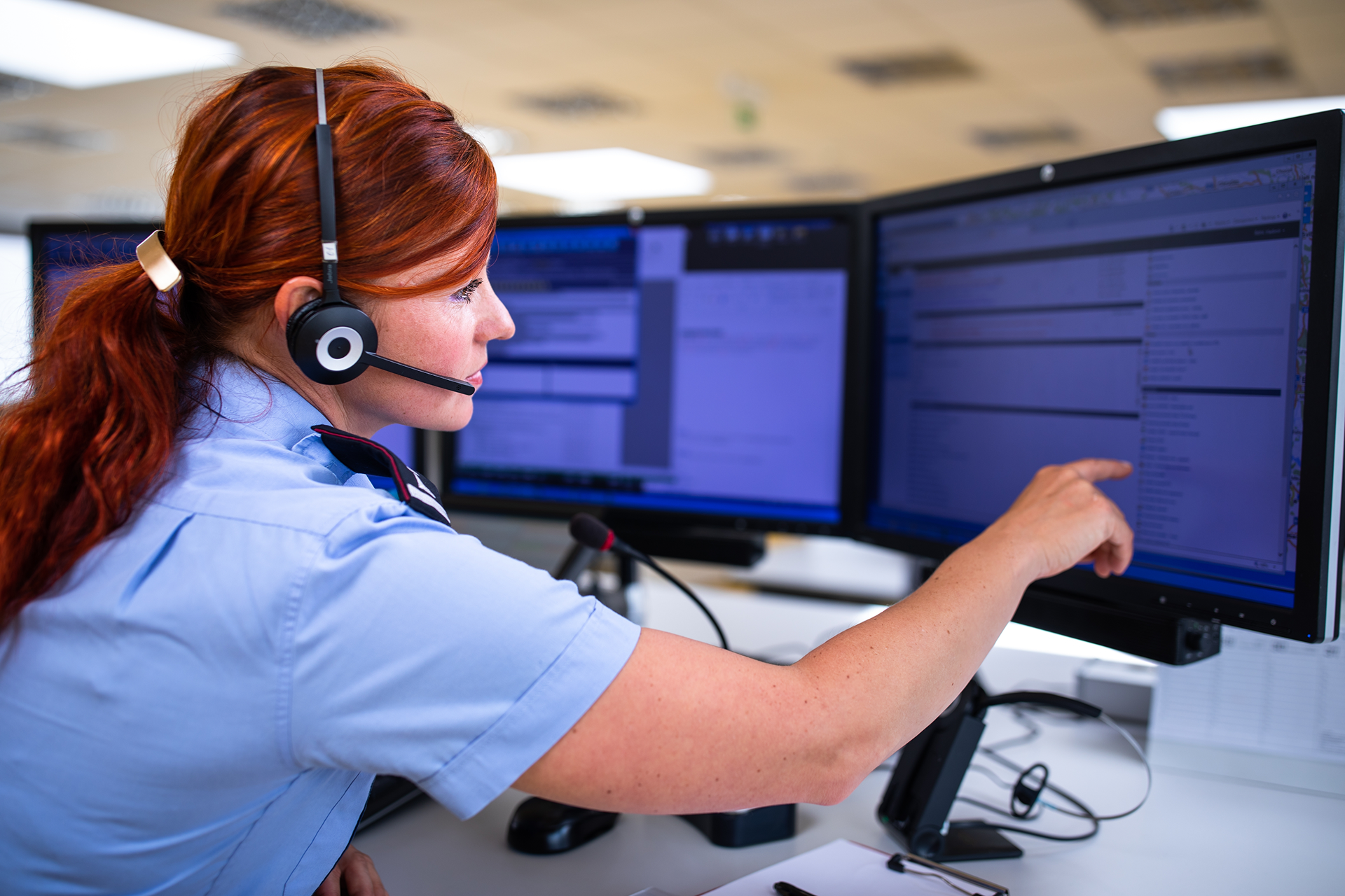 Government call center agent
